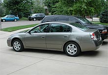 altima1.jpg (10476 bytes)